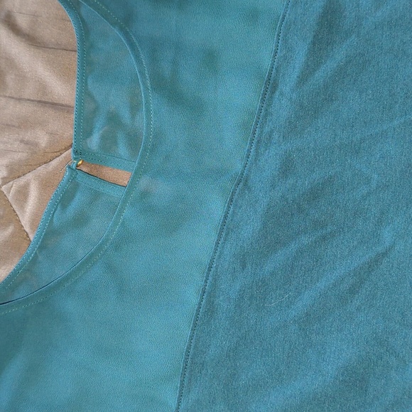 Express Top - Picture 2 of 3